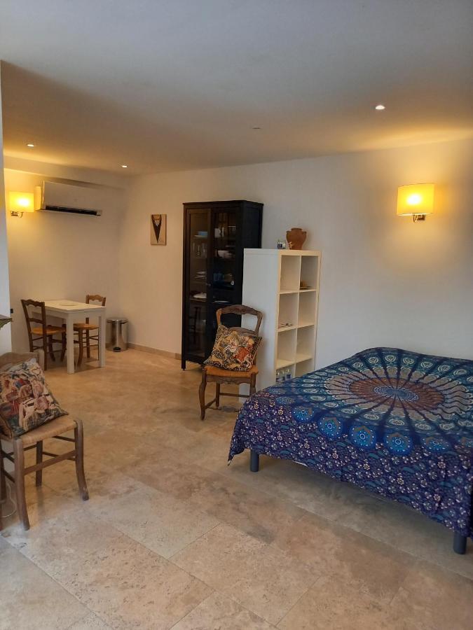 Studios Domaine L'Oliveraie Le Castellet  Εξωτερικό φωτογραφία
